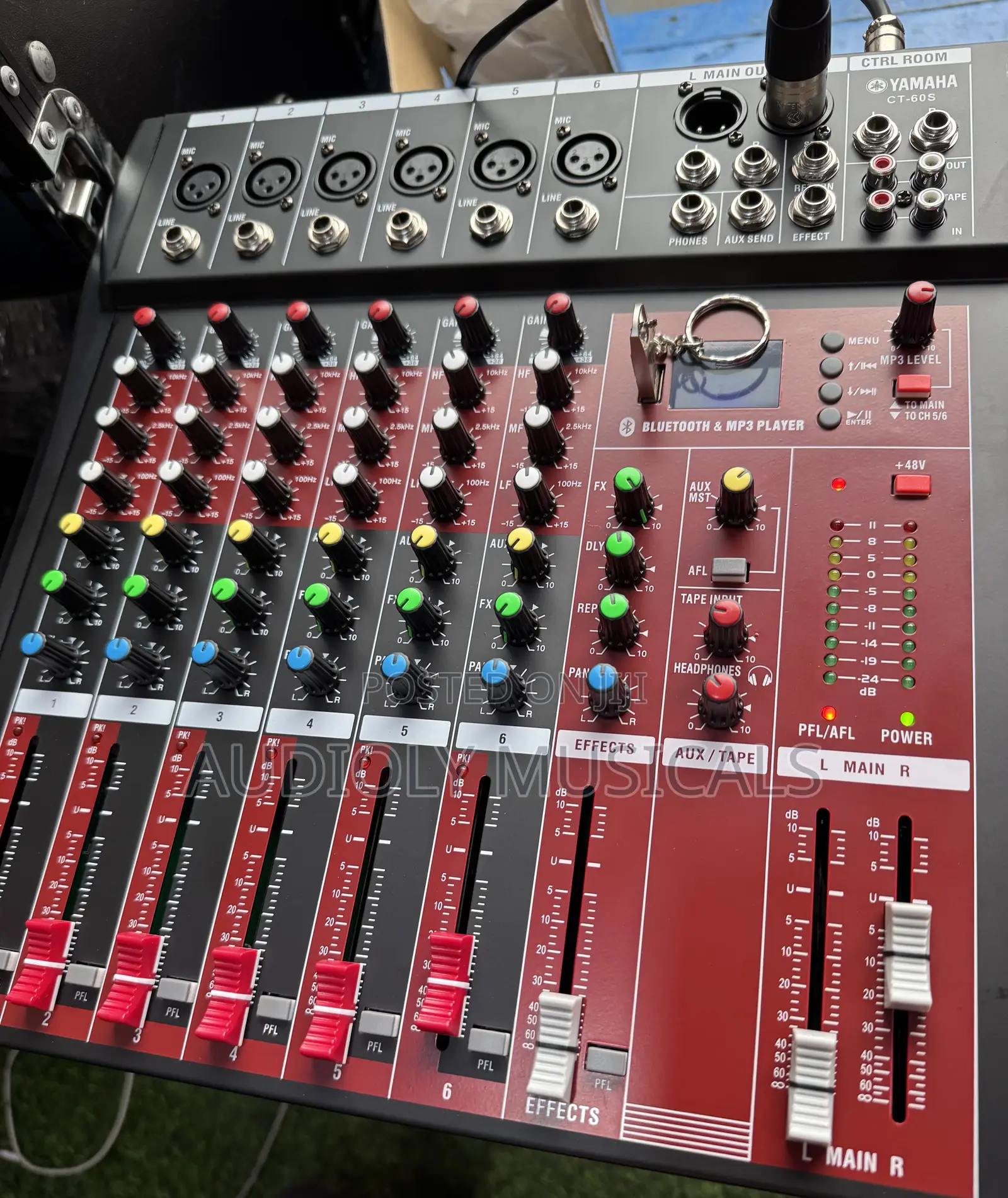 Professional Mixing Console 6- Channel With Sound Card