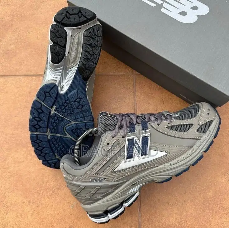 This Is Original New Balance Sneaker 1906r Mocha Black 40-45