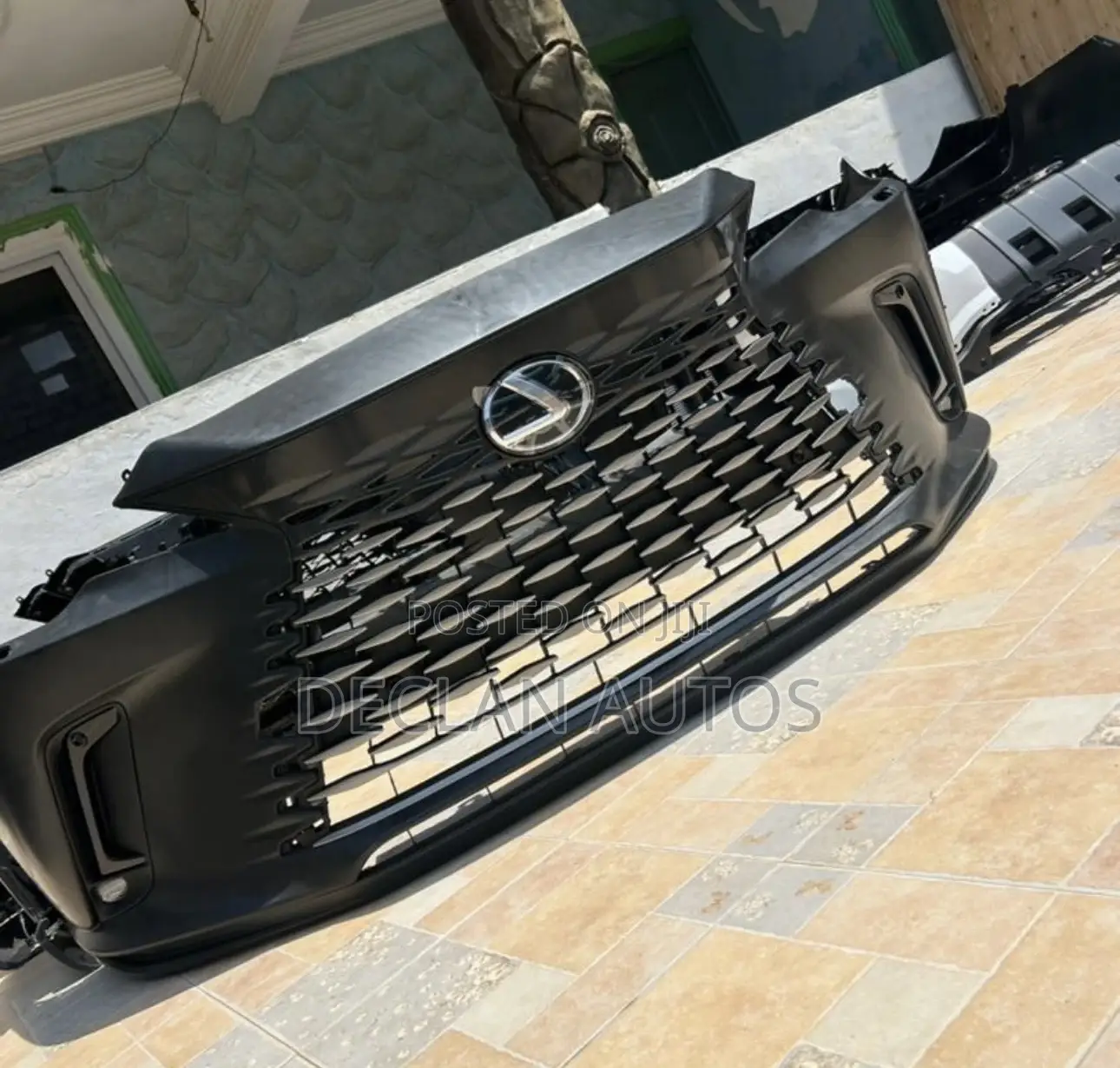 Lexus Rx 350 & Rx450h Front Bumper Complete