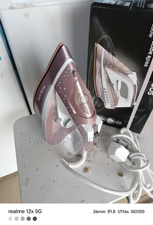 Pearl Glide Rose Steam Iron - Uk
