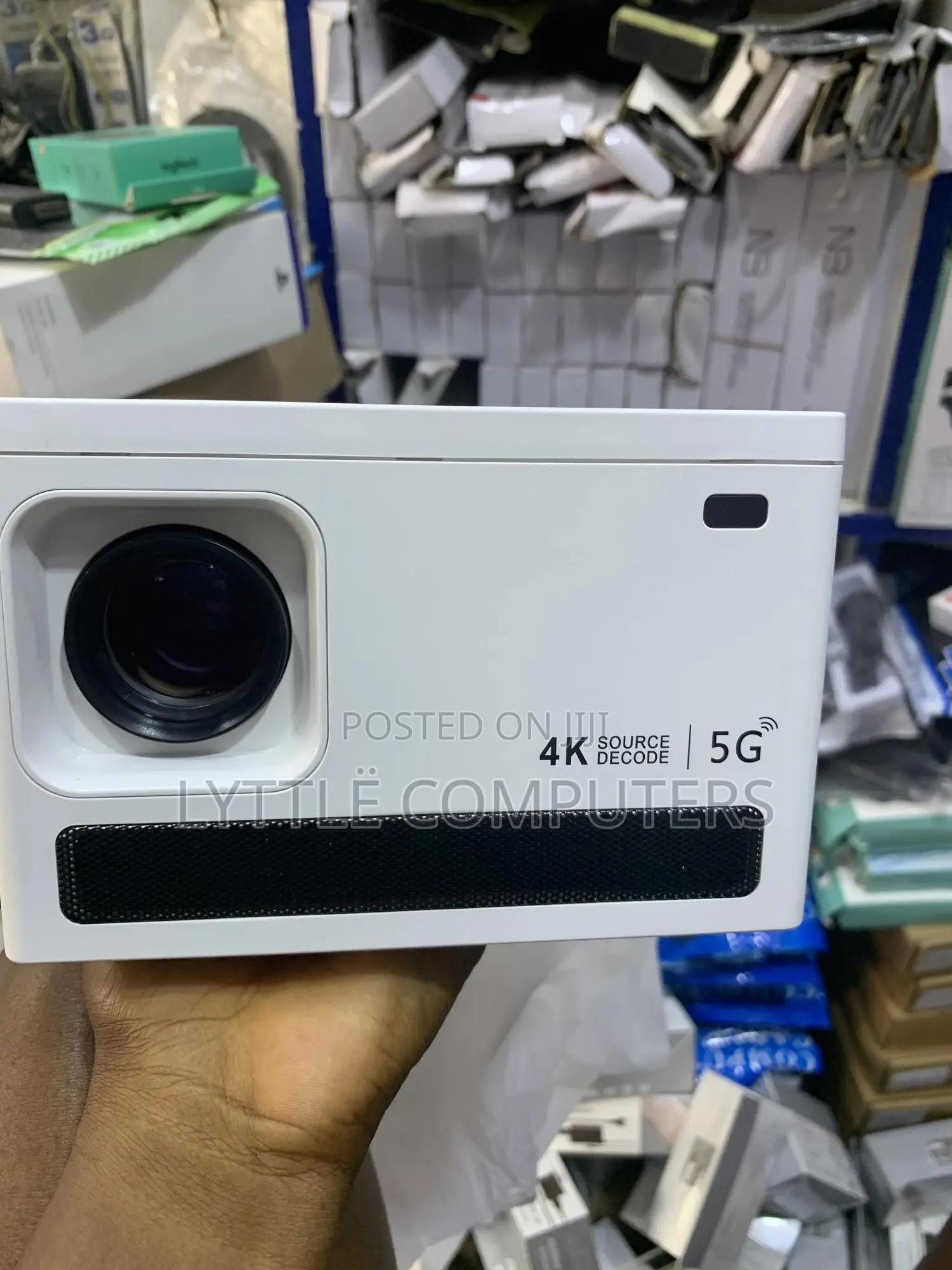 Mini Hd 5g Projector With Wifi+Bluetooth