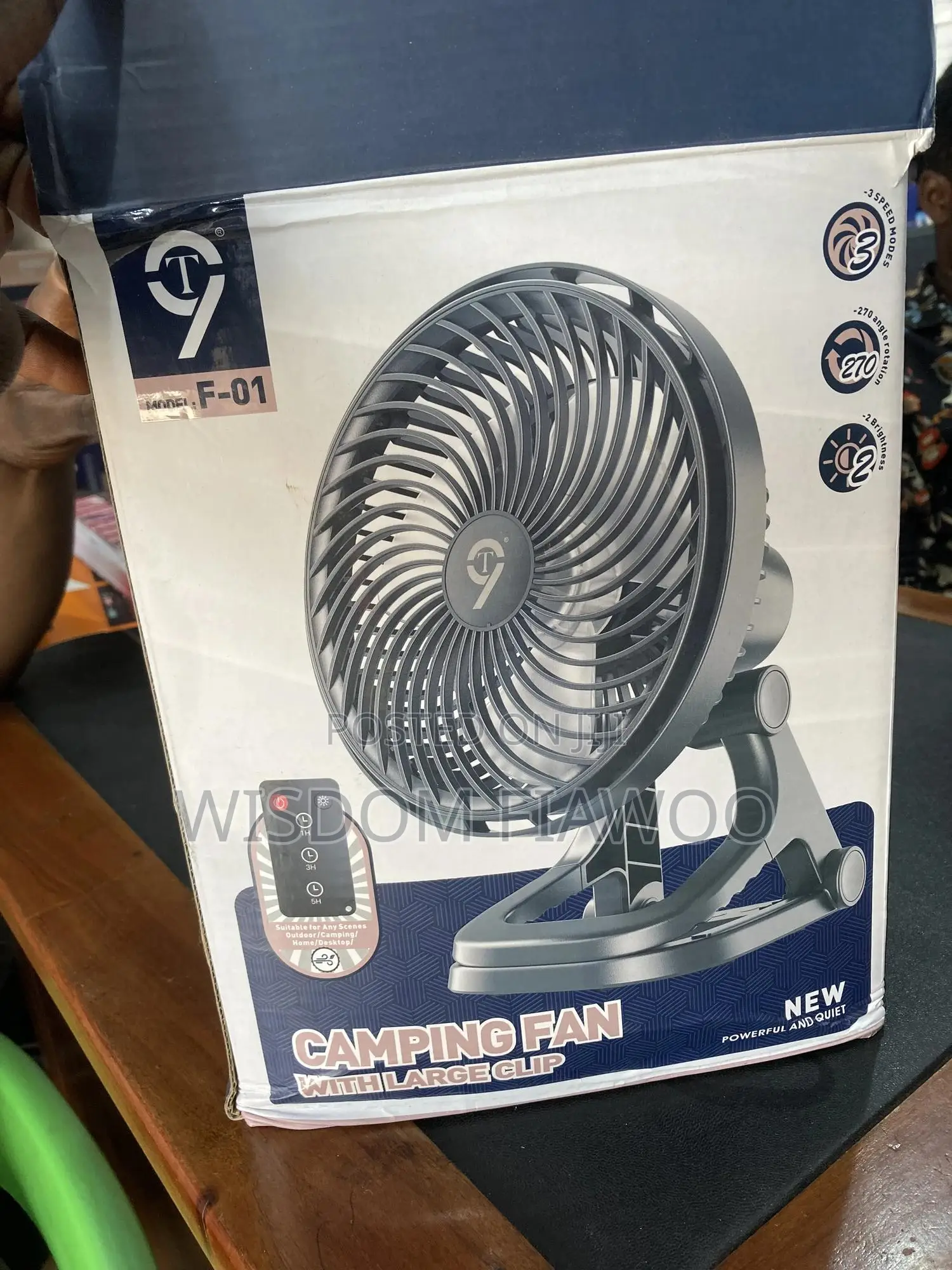 F01 Rechargeable Fan (Last for 12hours)