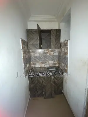 1bdrm Apartment in Mr Justice Estate, Old Barrier for rent
