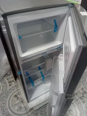 Attentive Roch Fridge Freezer Model 140t-B Roch