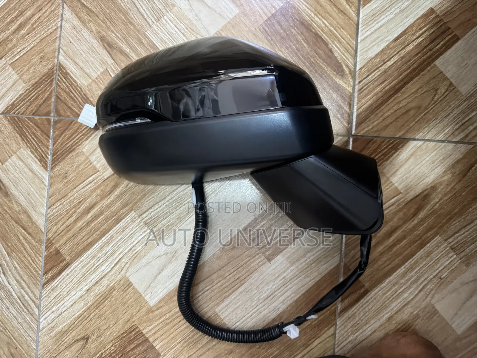 Honda Crv 2023 To 2025 Mirror With Sensor And Light