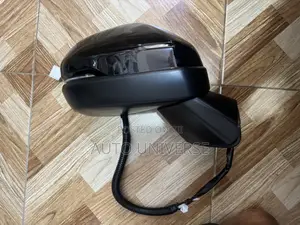 Honda Crv 2023 To 2025 Mirror With Sensor And Light