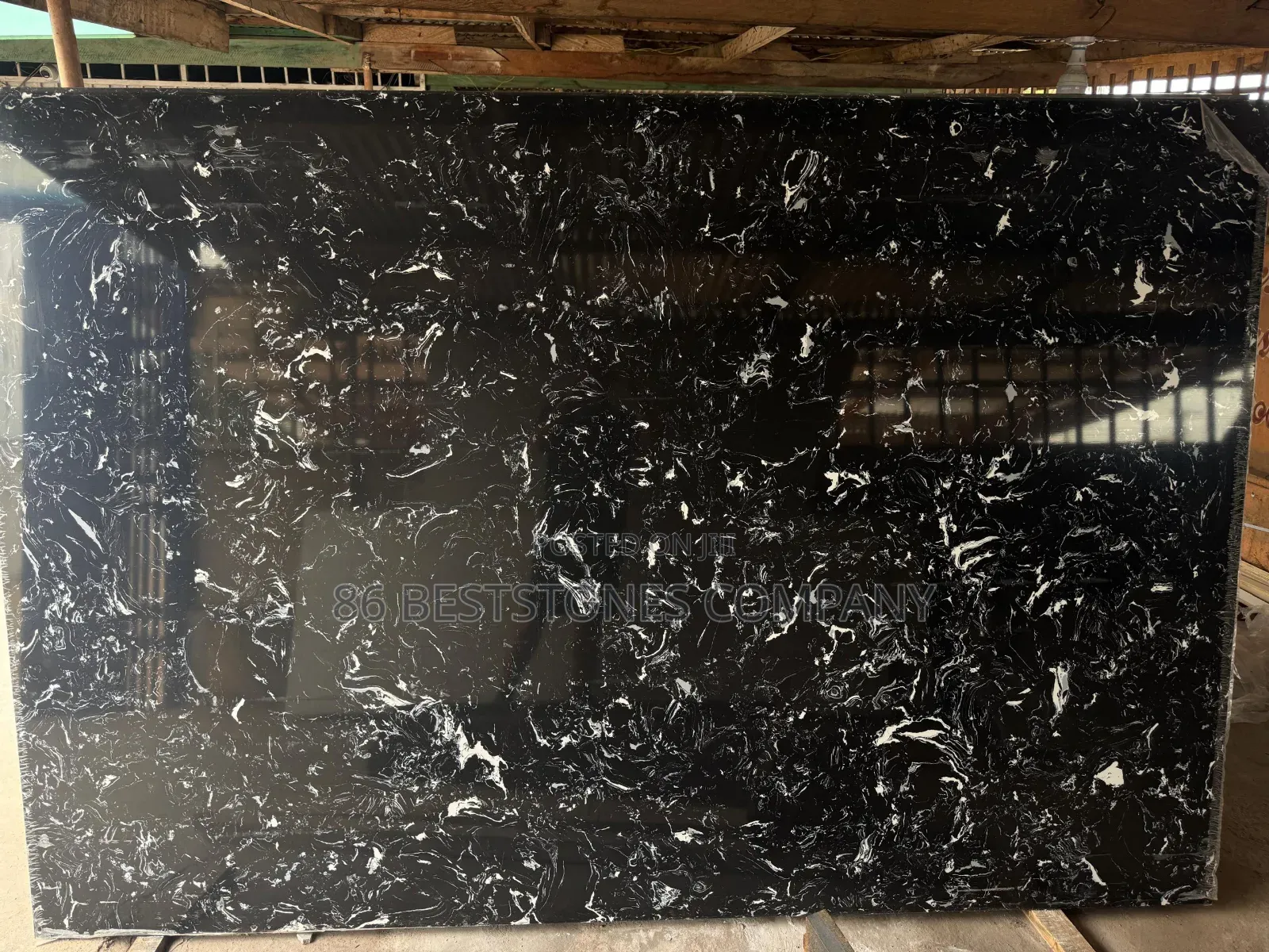 Mables and Quartz, Size 9 * 6 Fit