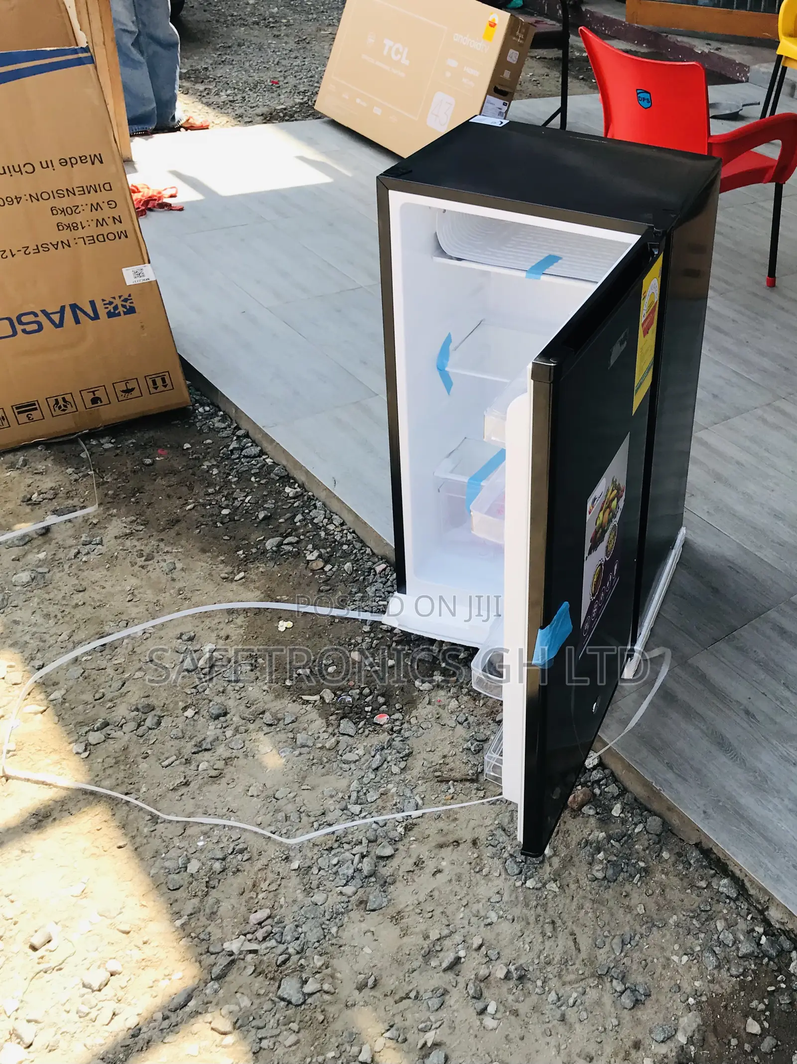 Try Black Rainbow 80 Liters Topfreezer Singledoor Fridge