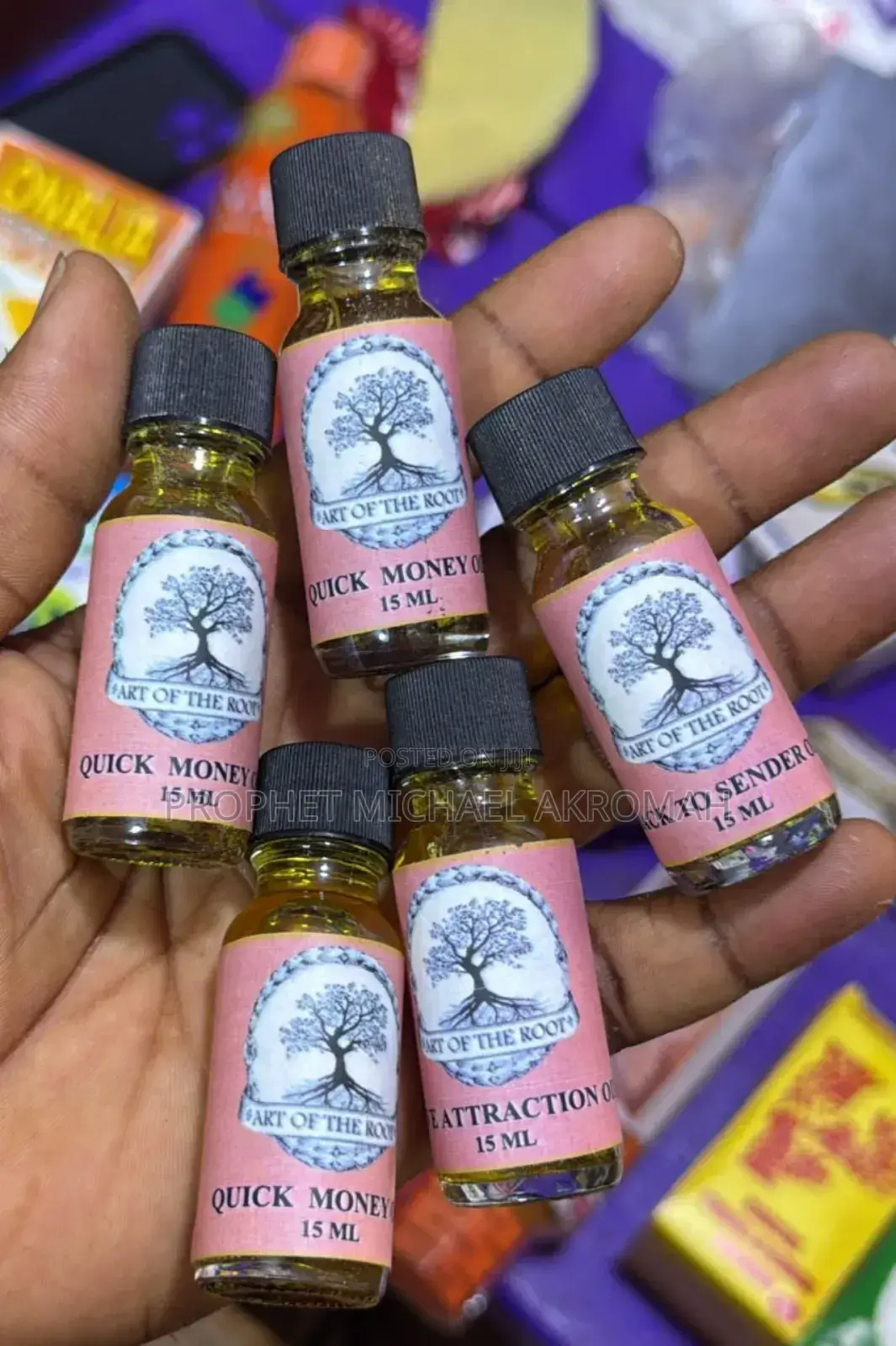 Quick Money Oil or Attraction of Money Oil