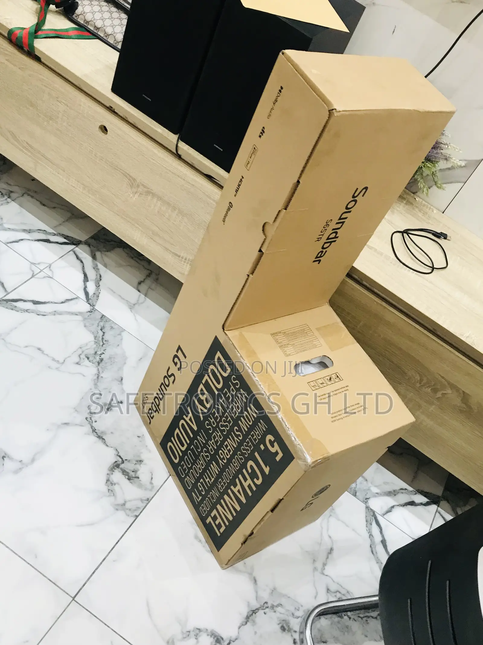 Long Reliable 600w Bluetooth Lg S65t 5.1ch Audio Soundbar