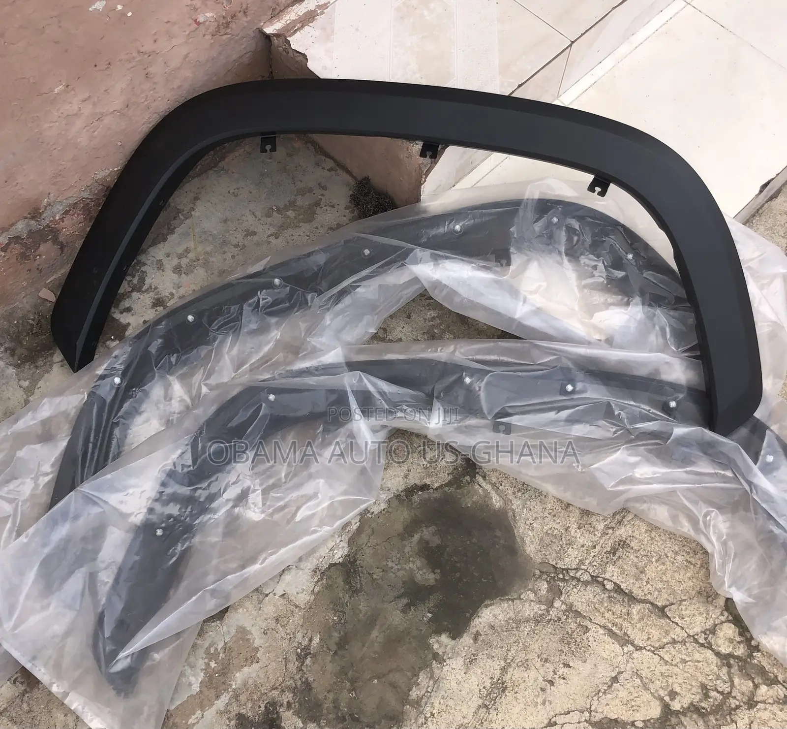 Toyota Tundra Fender Moulding Flare Front 2022,2023,2024