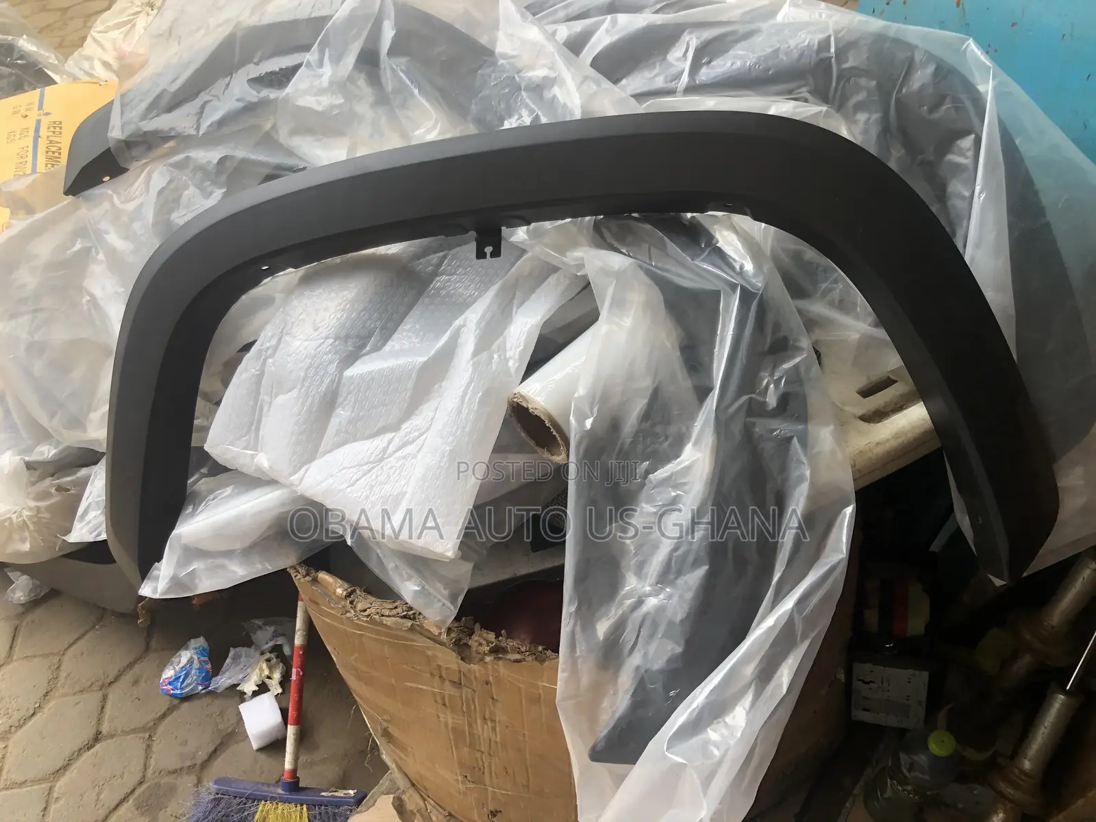 Toyota Tundra Fender Flare Moulding Rear Back 2022,2023,2024