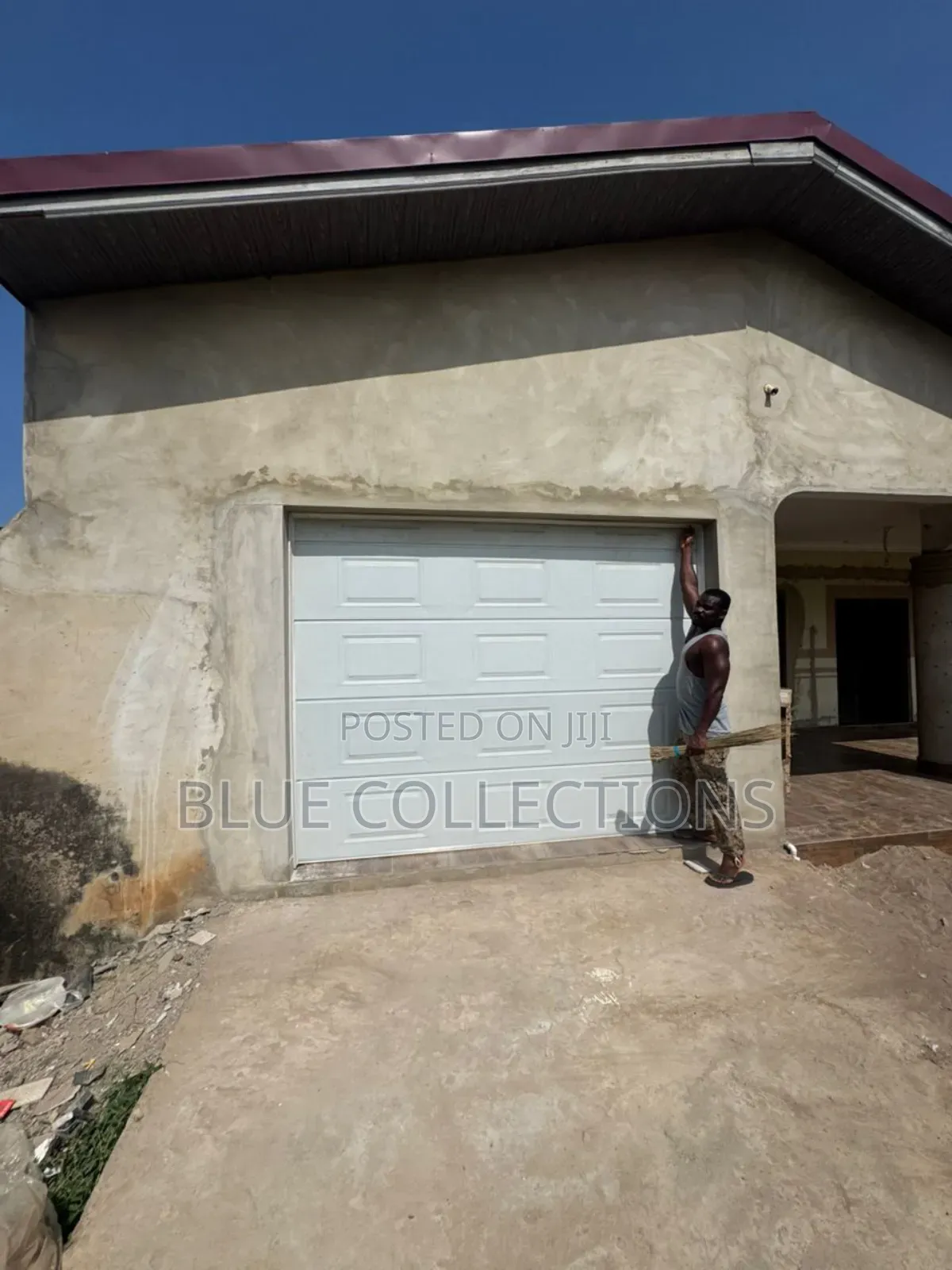 Garage Door With Motor and Remote