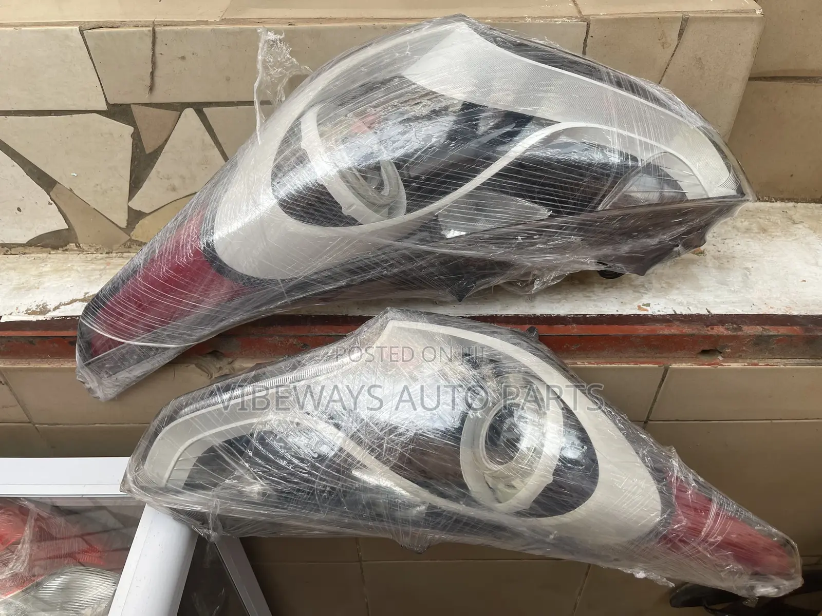 Hyundai Veloster 2012,2013,2014,2015 Headlight Spec