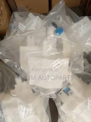 Honda Accord Wiper Wash Bottle 2018 2019 2020 2021