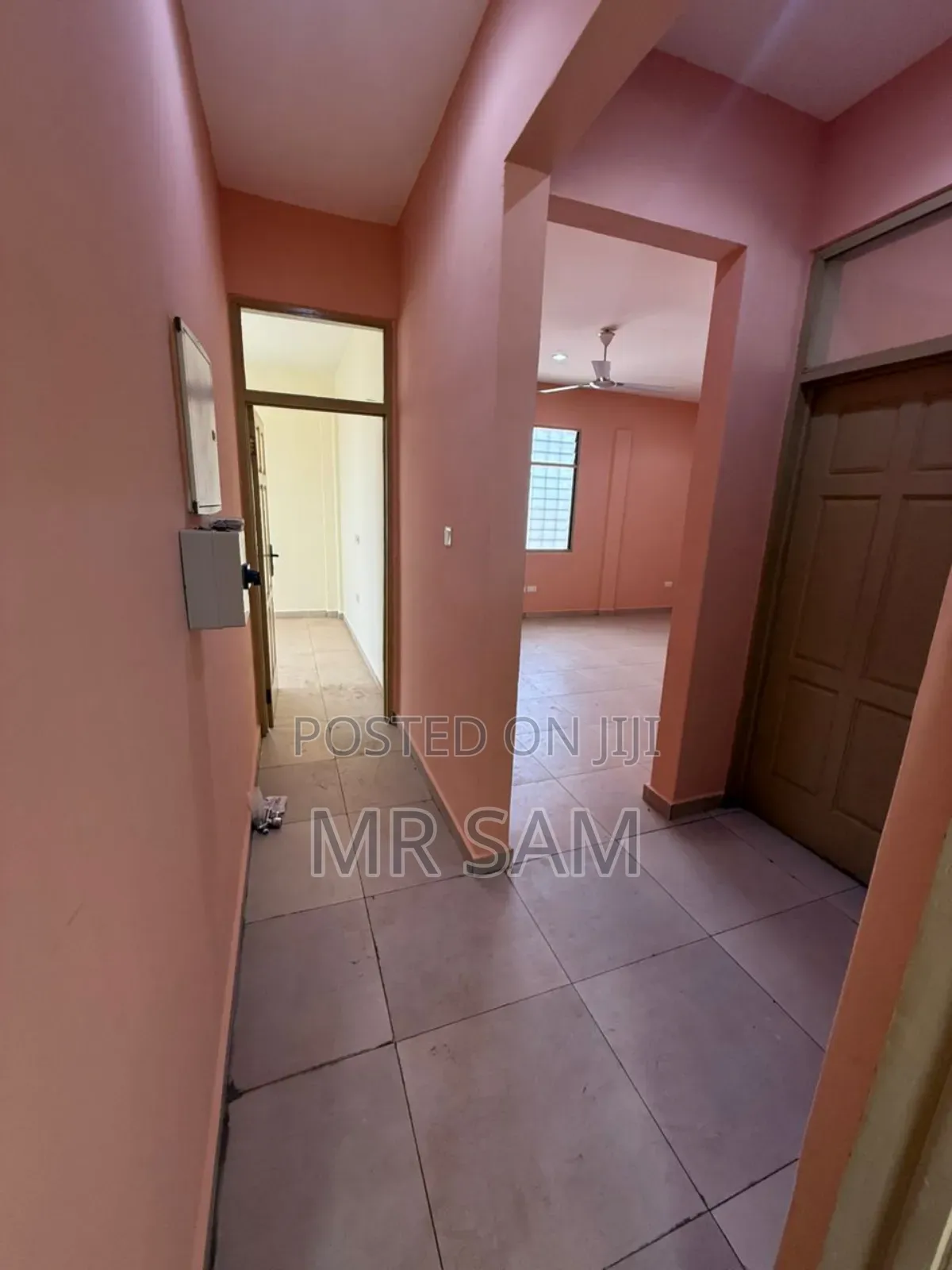2bdrm Apartment in Ablekuma Fan Milk for rent