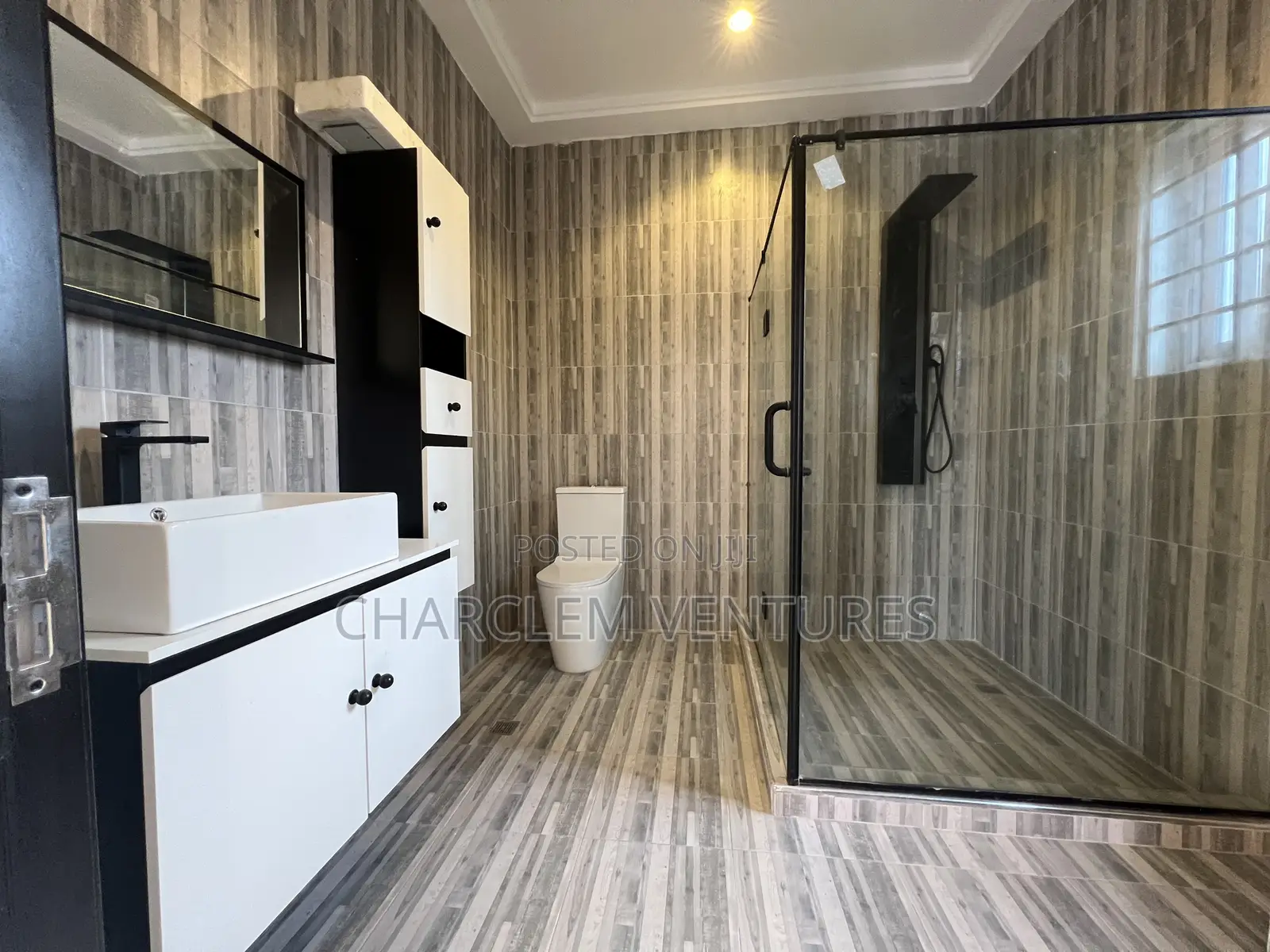 4bdrm House in Charclem Ventures, Ashaley Botwe for sale