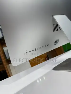 Desktop Computer Apple iMac 32GB Intel Core I5 HDD 1T