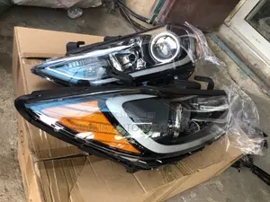 Hyundai Elantra 2017,2018 Headlight