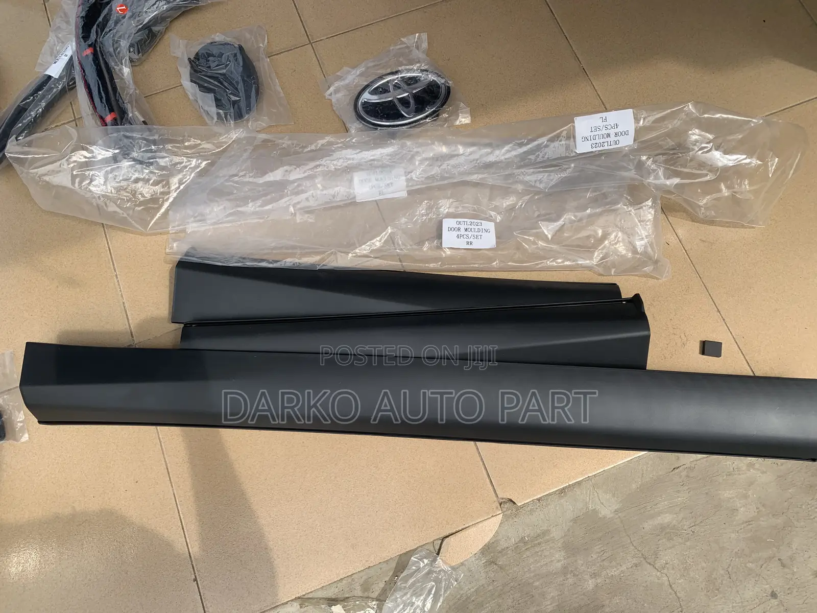 Mitsubishi Outlander 2023 Door Mouding