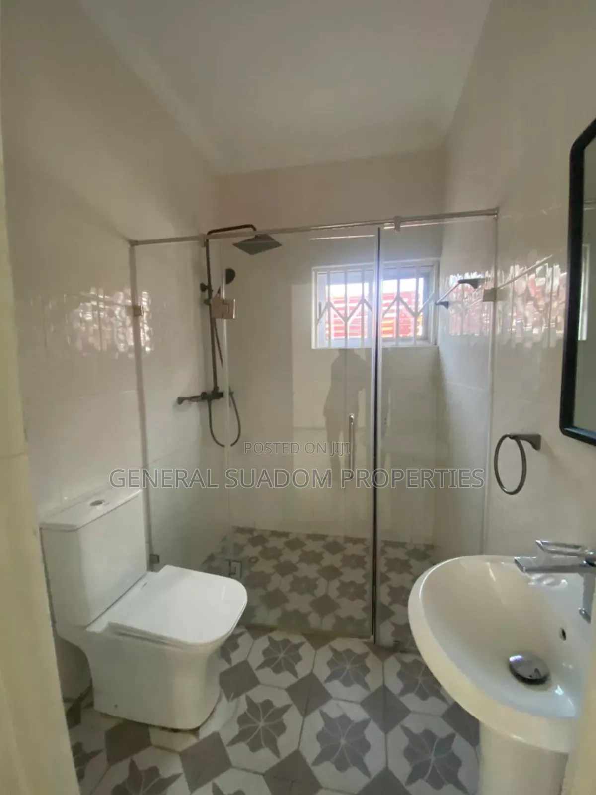 3bdrm House in Suadom Property, Baatsona Total for sale