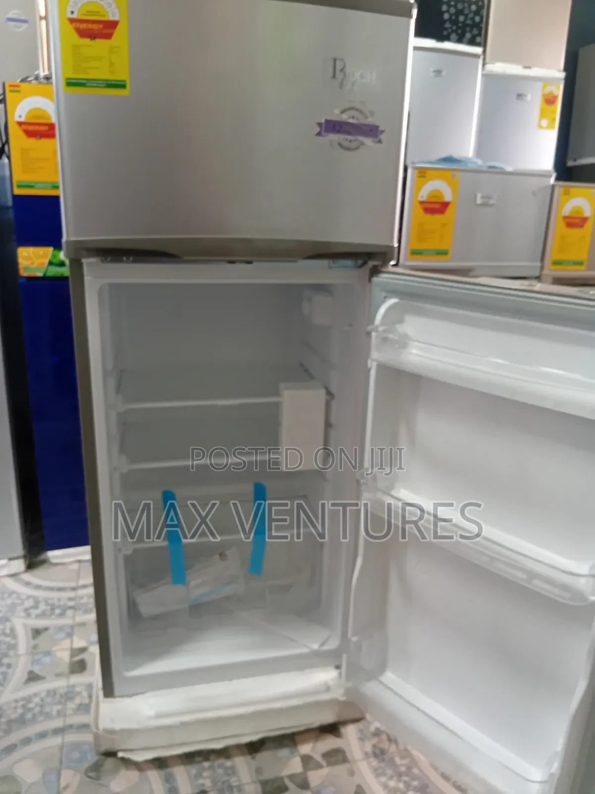 Combative RFR-140t-B Roch Fridge Freezer Systematic Set