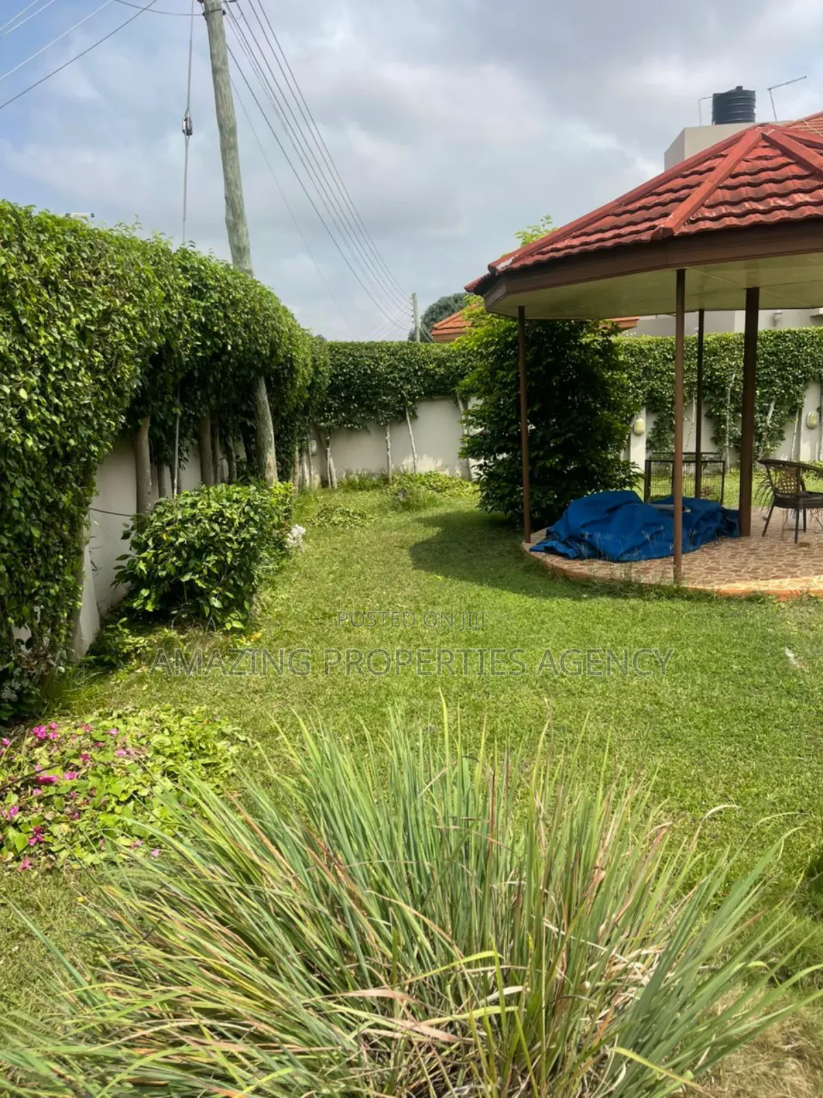4bdrm House in Airport Residential Area for rent