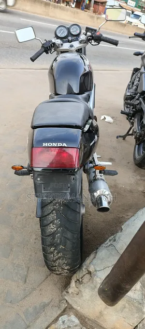 Honda Super Hawk 2010 Black