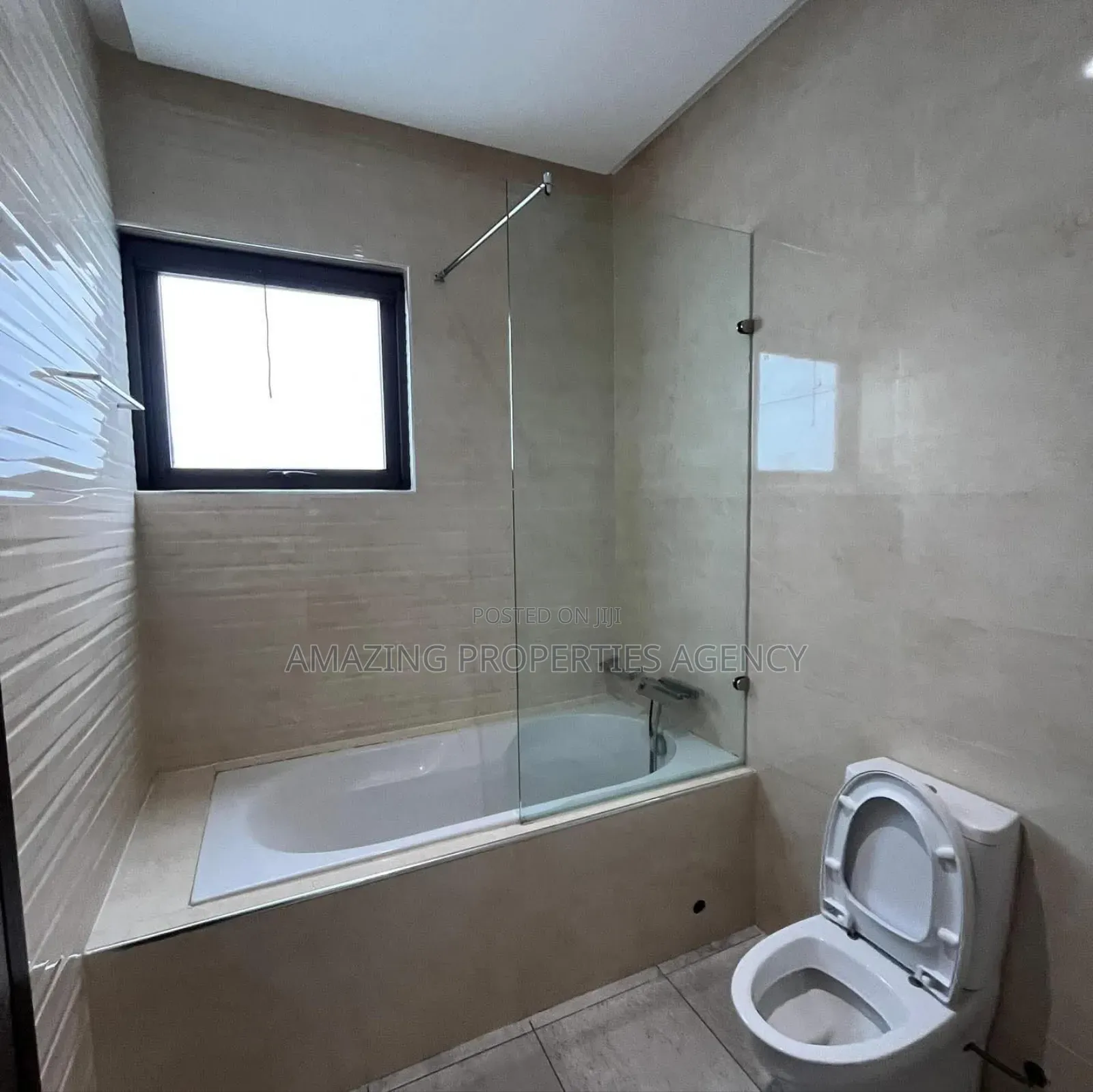 4bdrm House in East Legon for rent