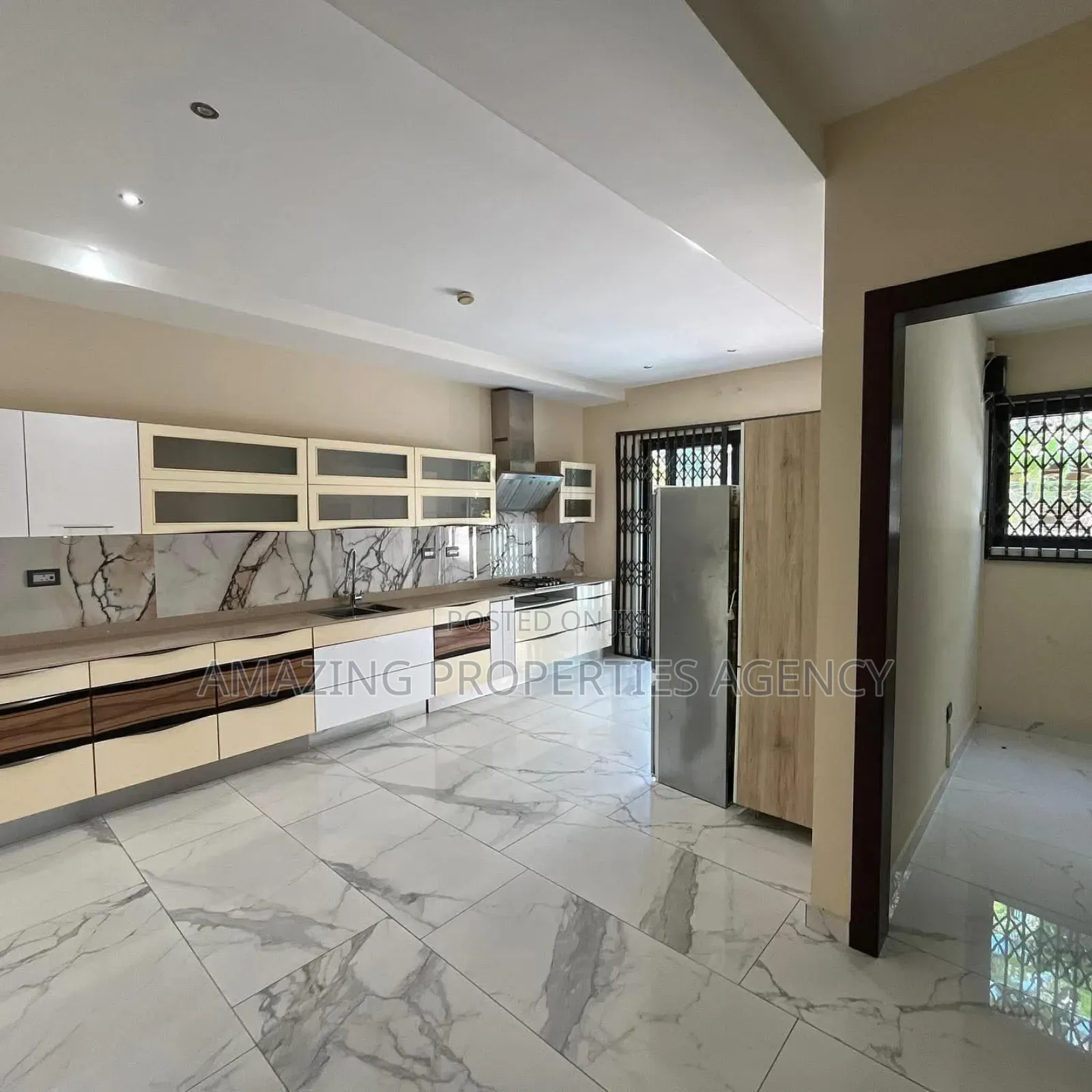 4bdrm House in East Legon for rent