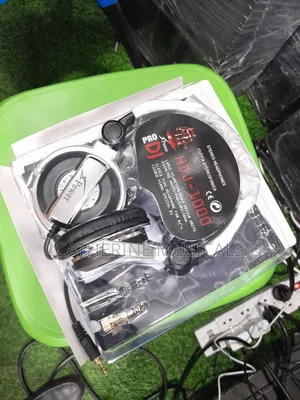 Hdj- 1000 Headphones