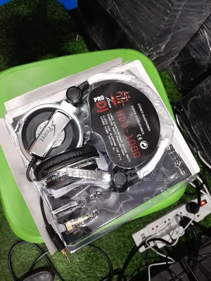 Hdj- 1000 Headphones