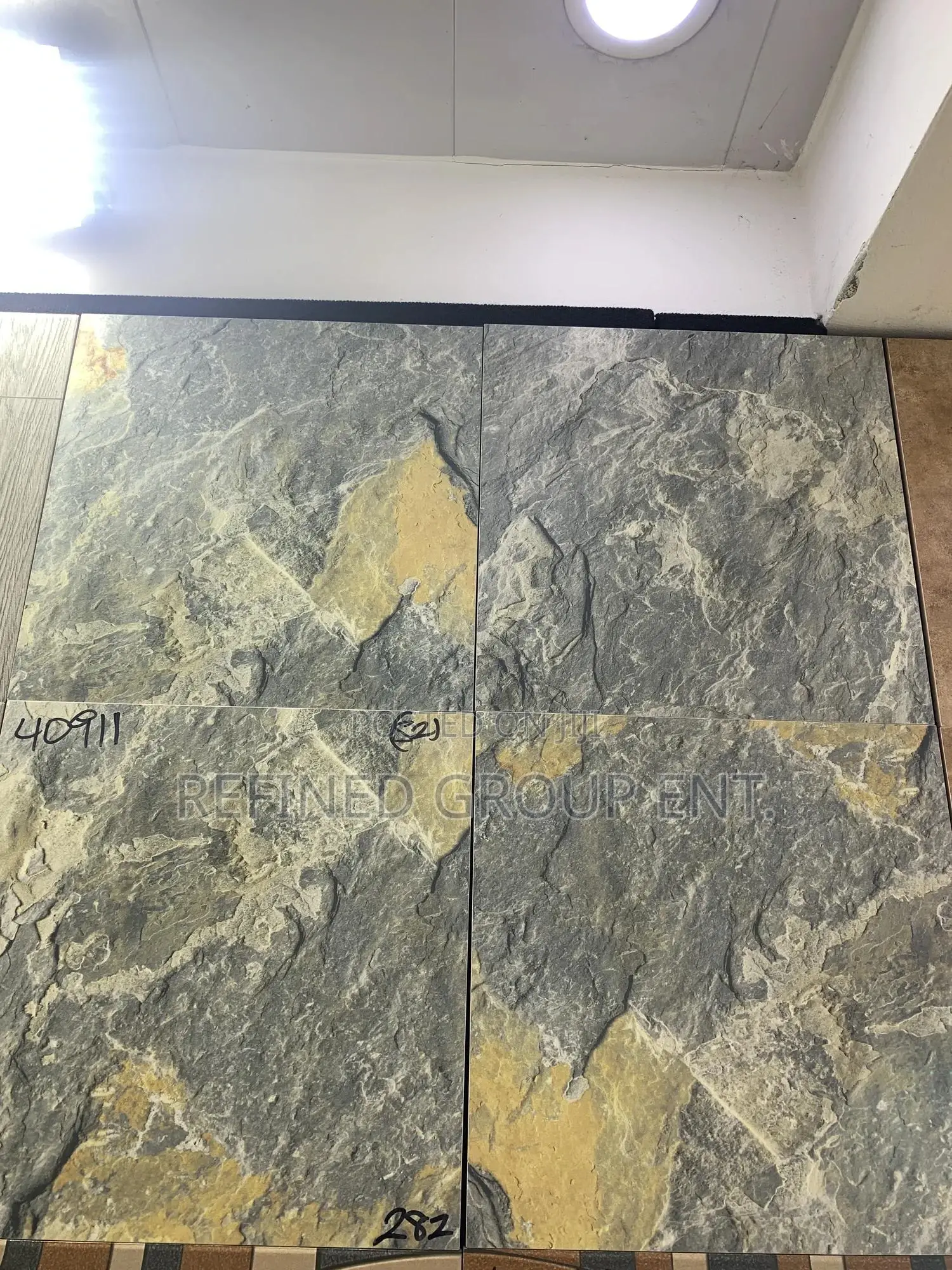 40/40 Rustic Tiles.Grade 1