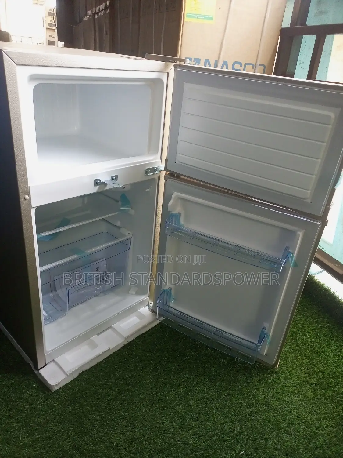 Classic 2 Shelves 80 Liters Fridge Freezer Westpool