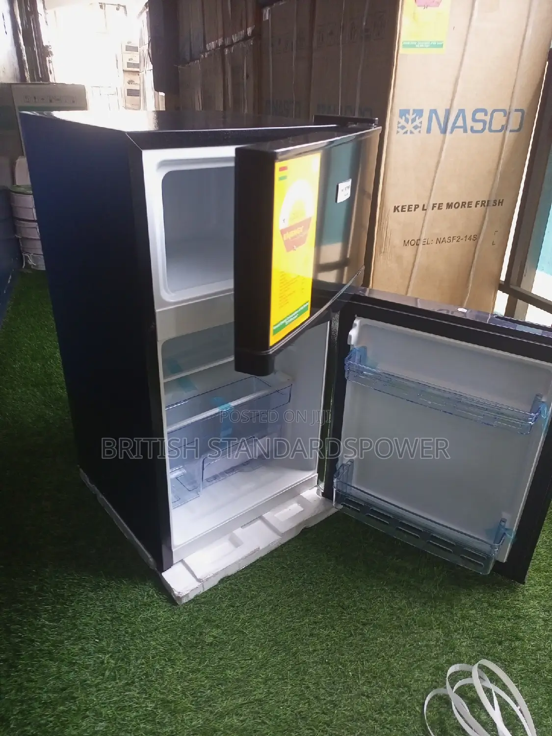 Improved 2 Shelves Fridge Top Freezer Westpool 80l Fridge