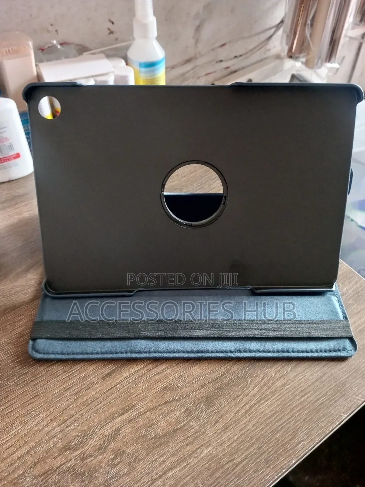 Samsung Tab A9+ Standing Case