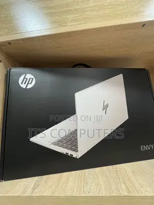 New Laptop HP Envy 14 8GB Intel Core I5 SSD 512GB