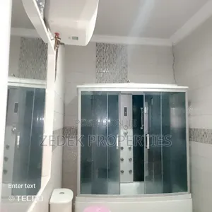 4bdrm House in Ashomang Estate for rent