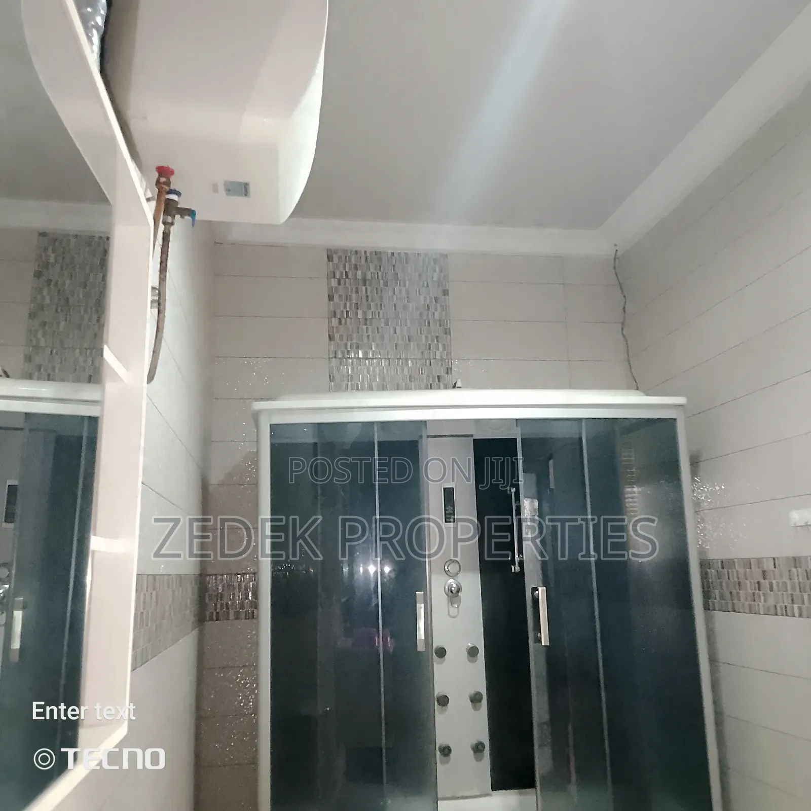 4bdrm House in Ashomang Estate for rent