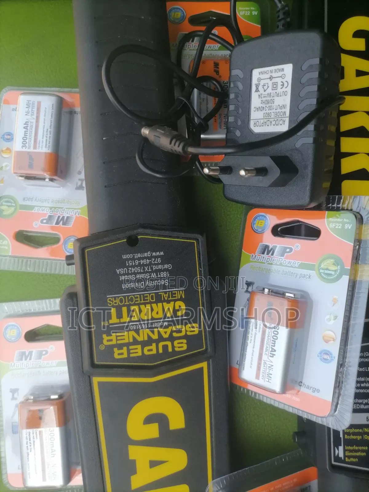 Garrett Metal Super V Body Scanner