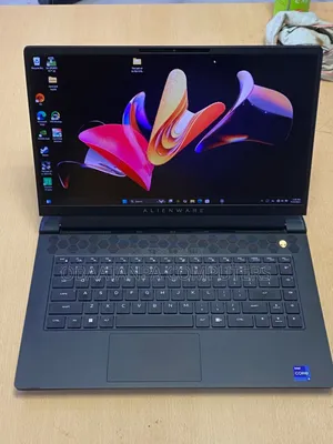 Laptop Dell Alienware M15 R7 16GB Intel Core I9 SSD 1T