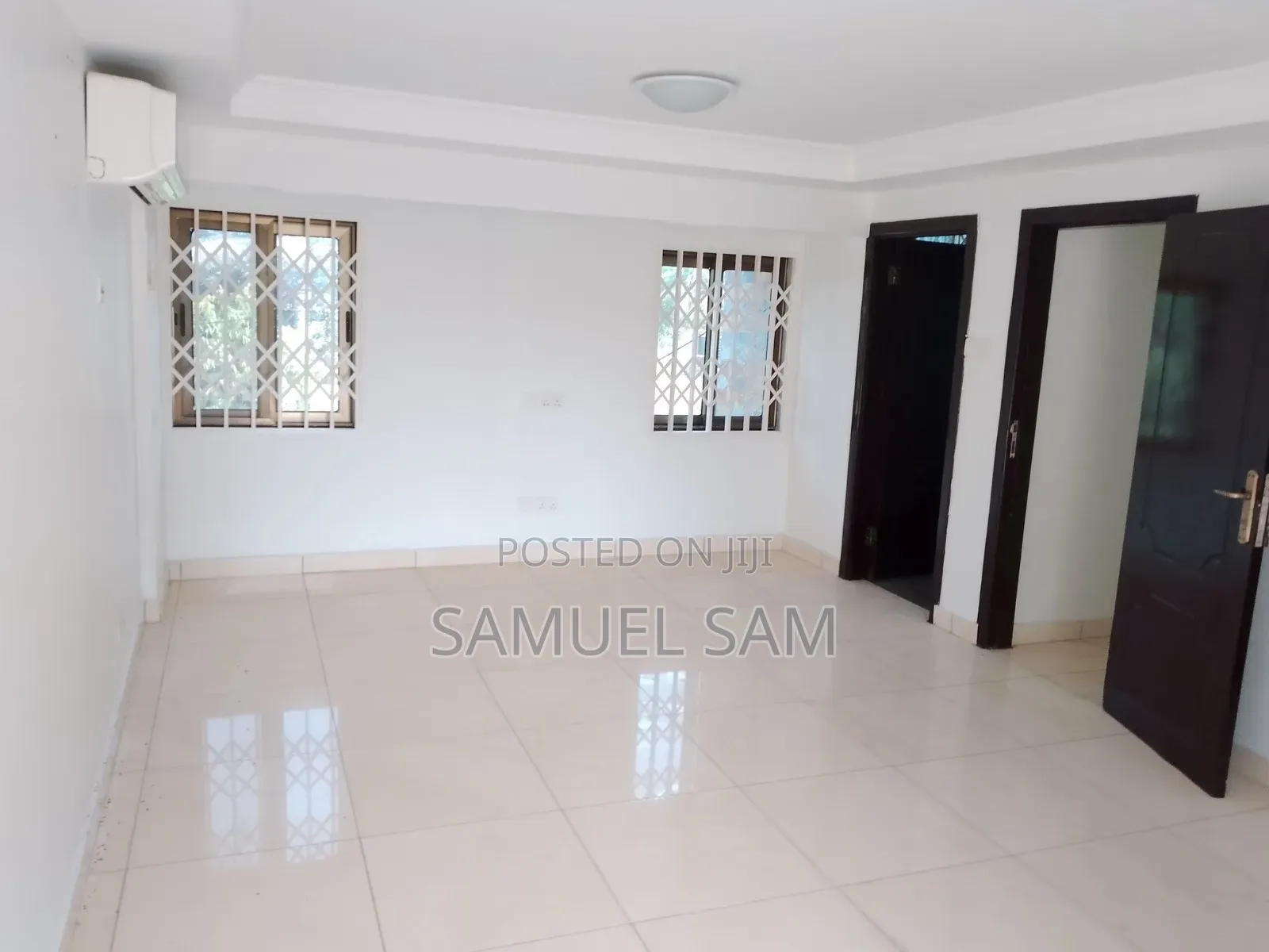 4bdrm House in Community 10, Tema Metropolitan for rent