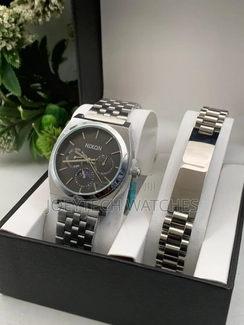 Nixon Chronograph Watch Set