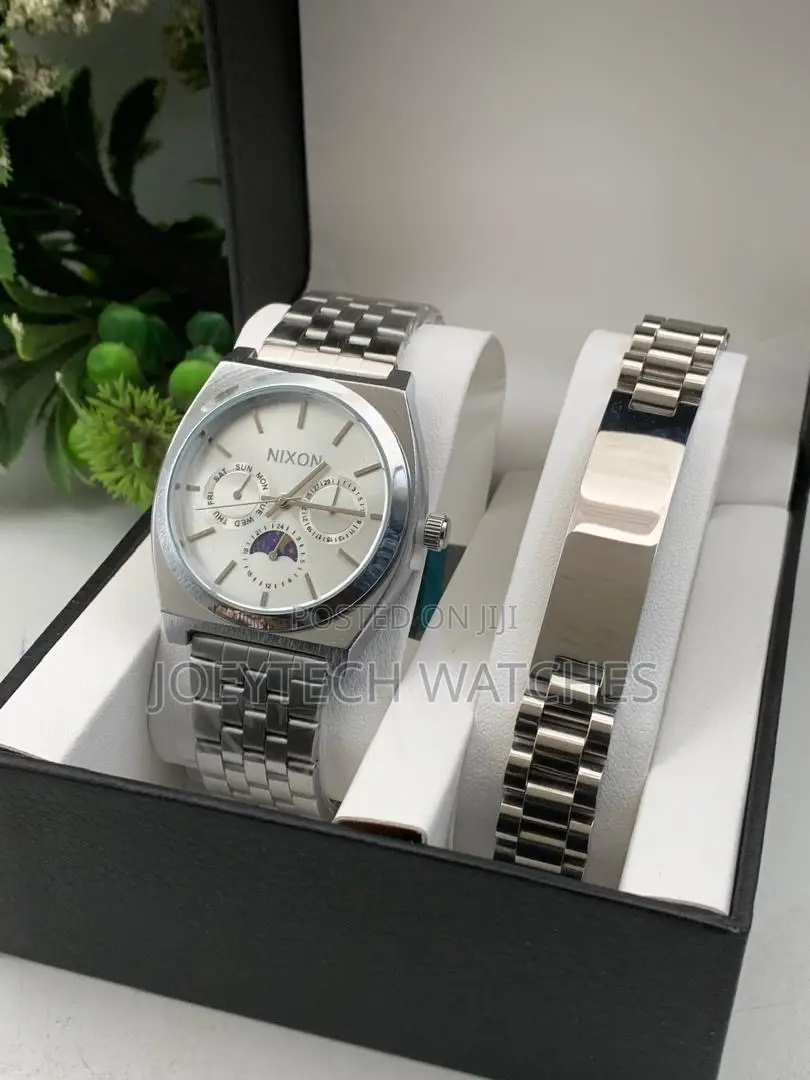 Nixon Chronograph Watch Set