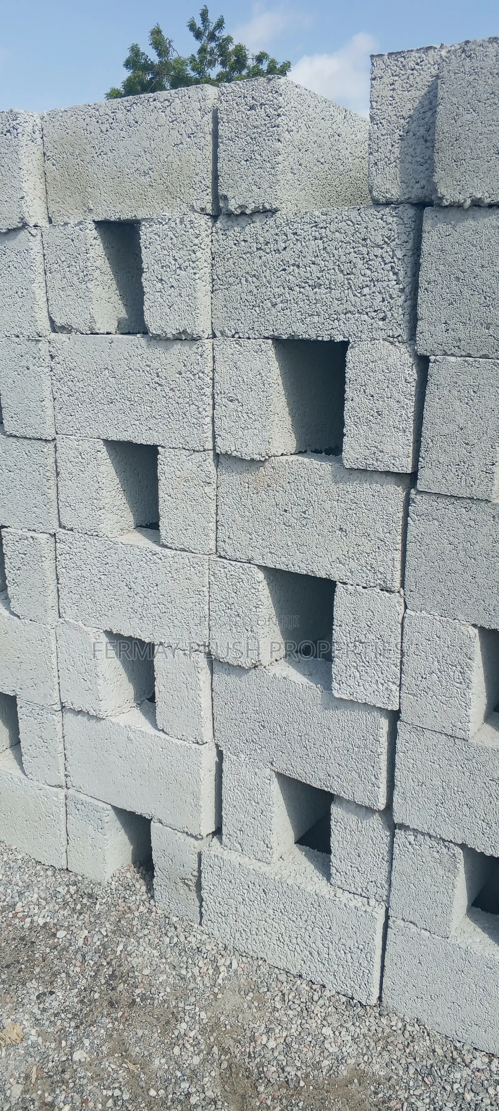 Quality Blocks for Construction Works