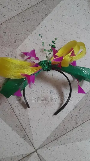 Photo - Crin Fascinators