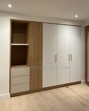 Master Closets / Wardrobes