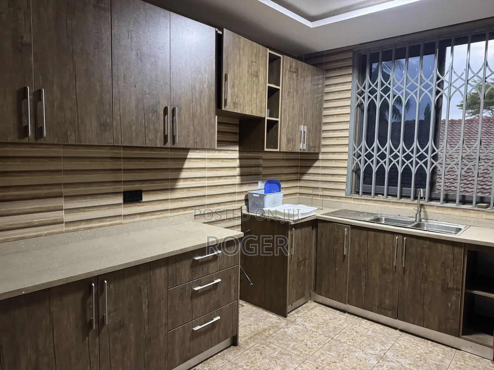 2bdrm Apartment in Achimota Mile 7 for rent