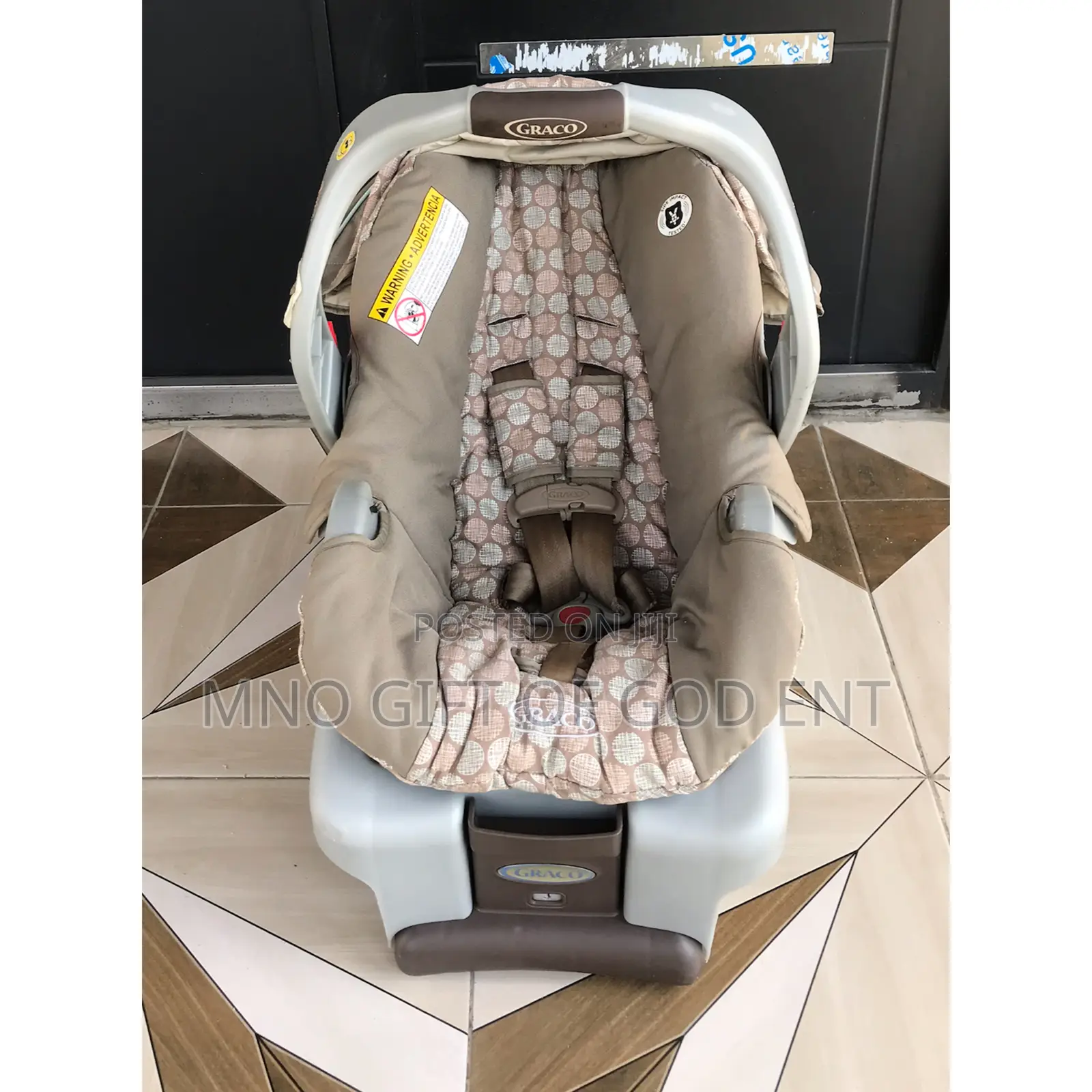 Graco Snugride 32 Infant Car Seat From U.S.