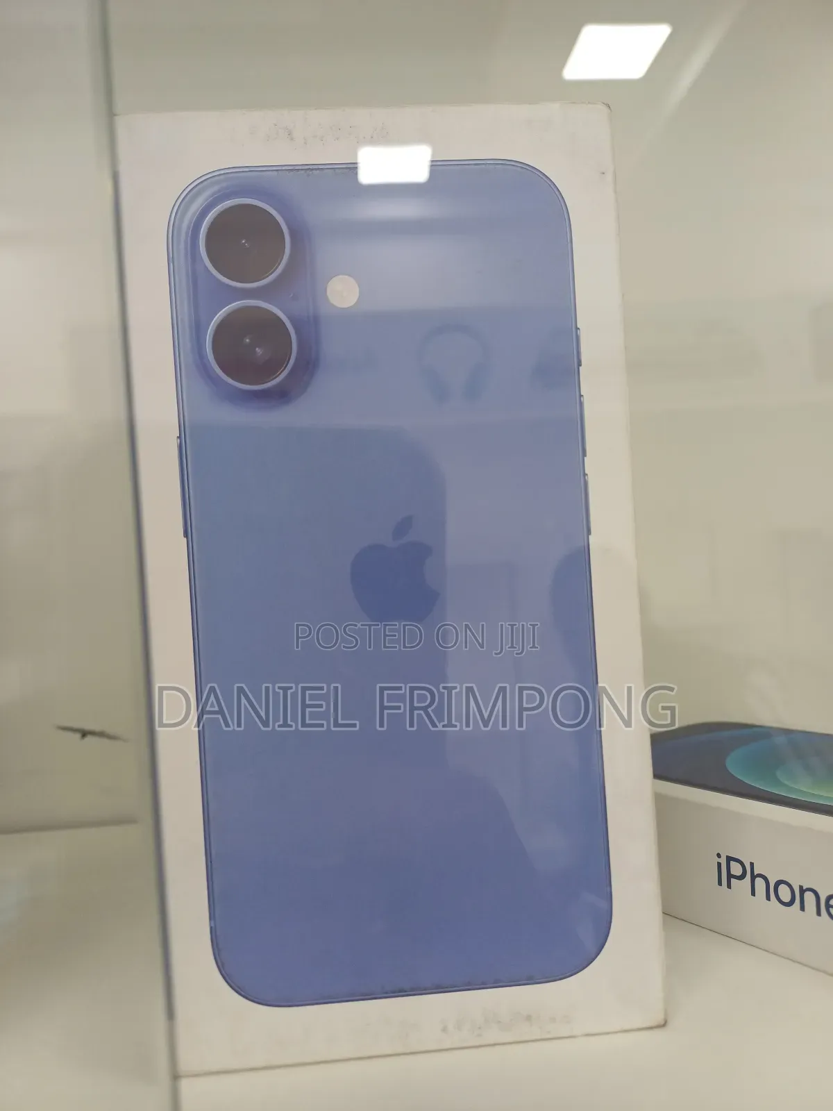 New Apple iPhone 16 128 GB Blue